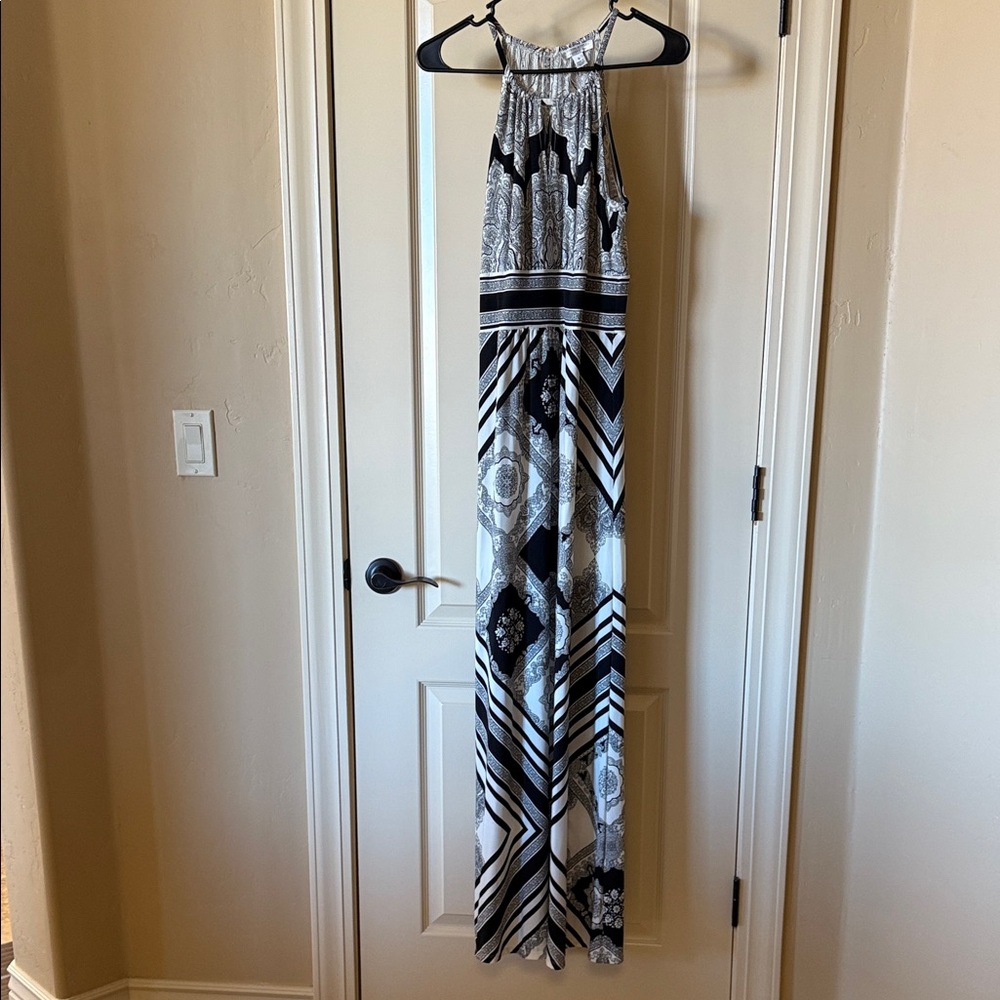 NWOT - LONDON STYLE- Black and White Maxi Dress. Spaghetti straps w/button back.